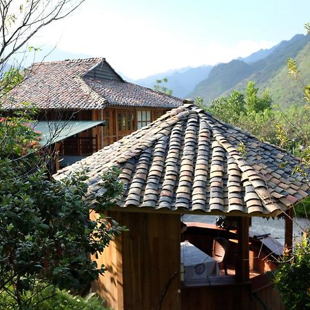 Tom'S Du Gia Homestay Làng Cac Eksteriør bilde