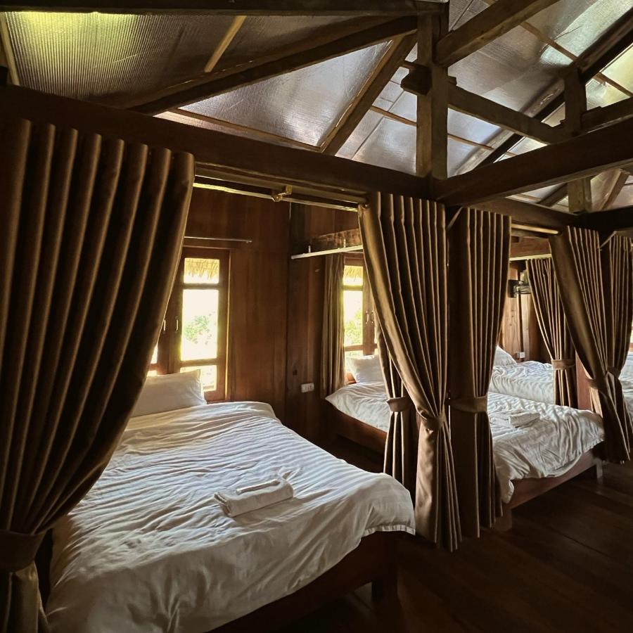 Tom'S Du Gia Homestay Làng Cac Eksteriør bilde