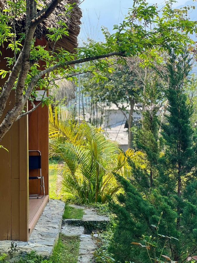 Tom'S Du Gia Homestay Làng Cac Eksteriør bilde