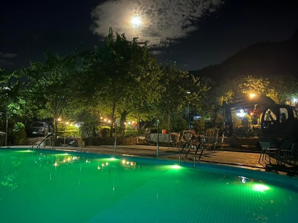 Tom'S Du Gia Homestay Làng Cac Eksteriør bilde