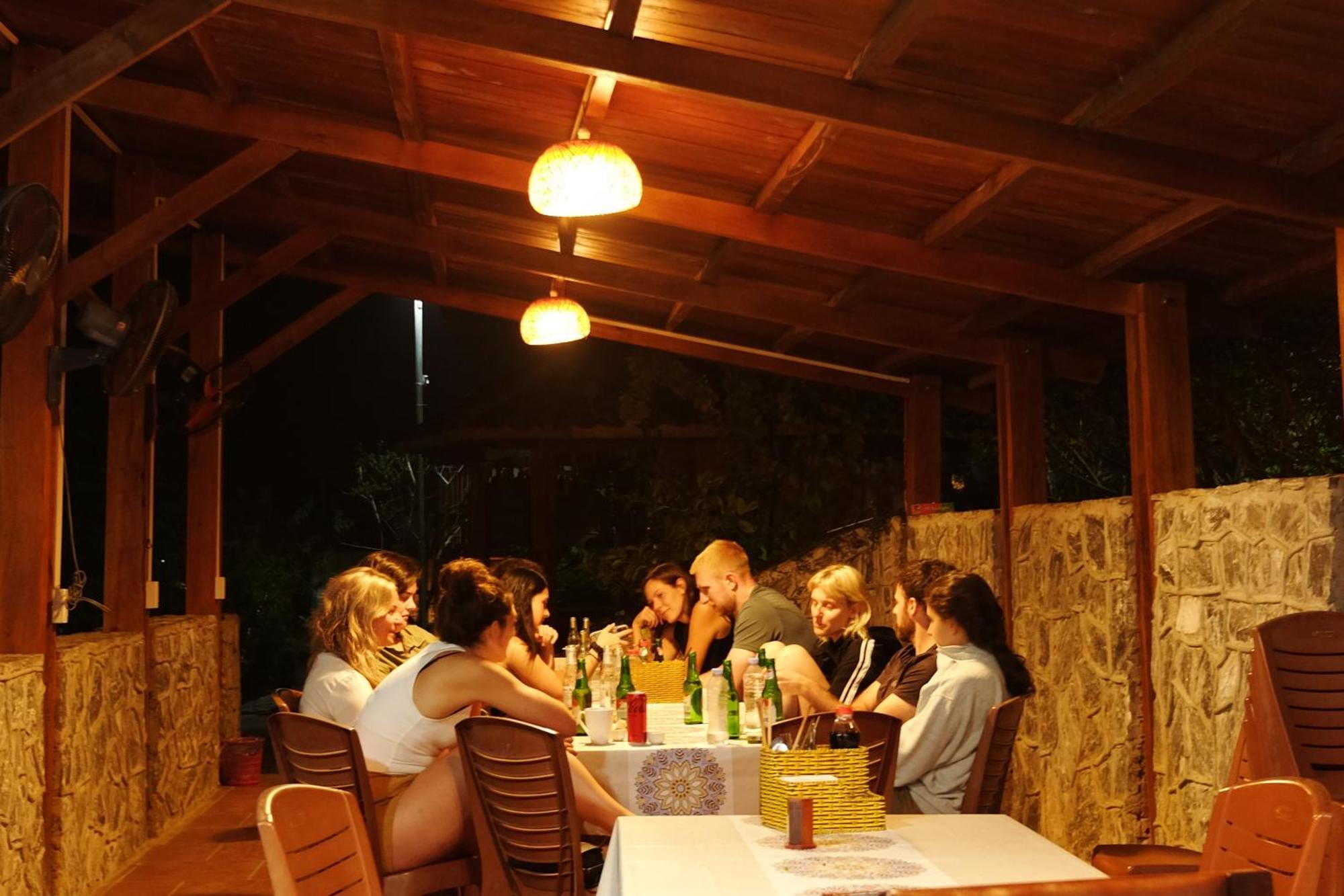 Tom'S Du Gia Homestay Làng Cac Eksteriør bilde
