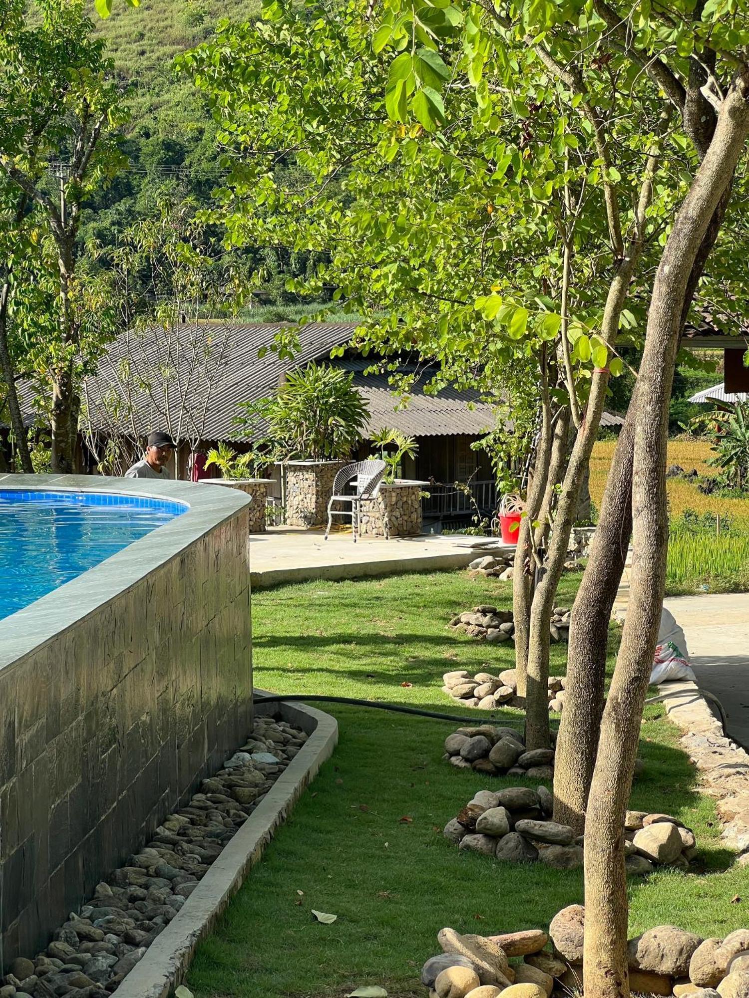 Tom'S Du Gia Homestay Làng Cac Eksteriør bilde